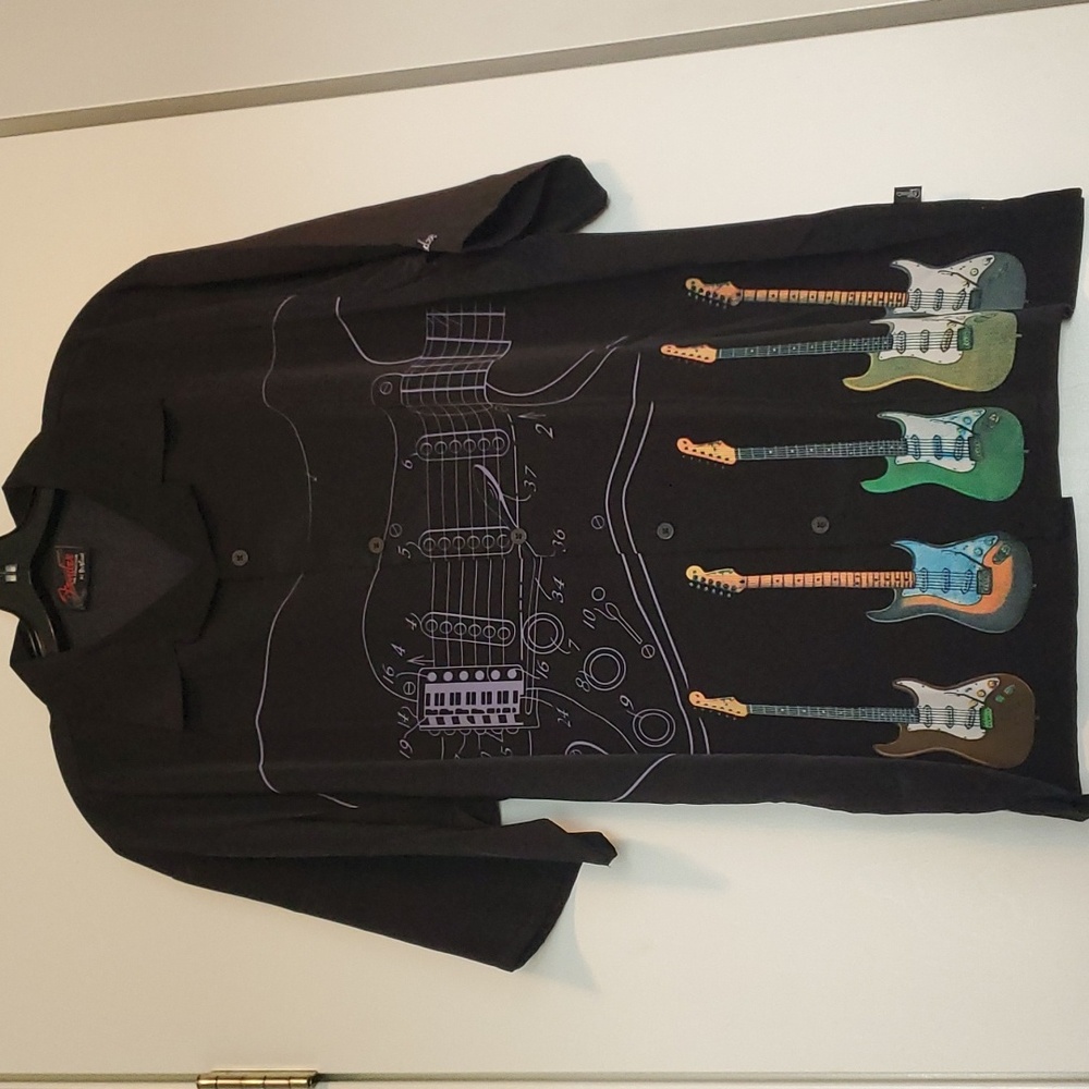 NWOT Fender Tour shirt